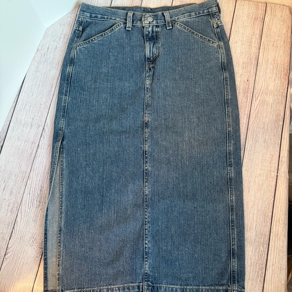 LEVI’S Surplus Denim Skirt 8 Petite - Picture 1 of 7